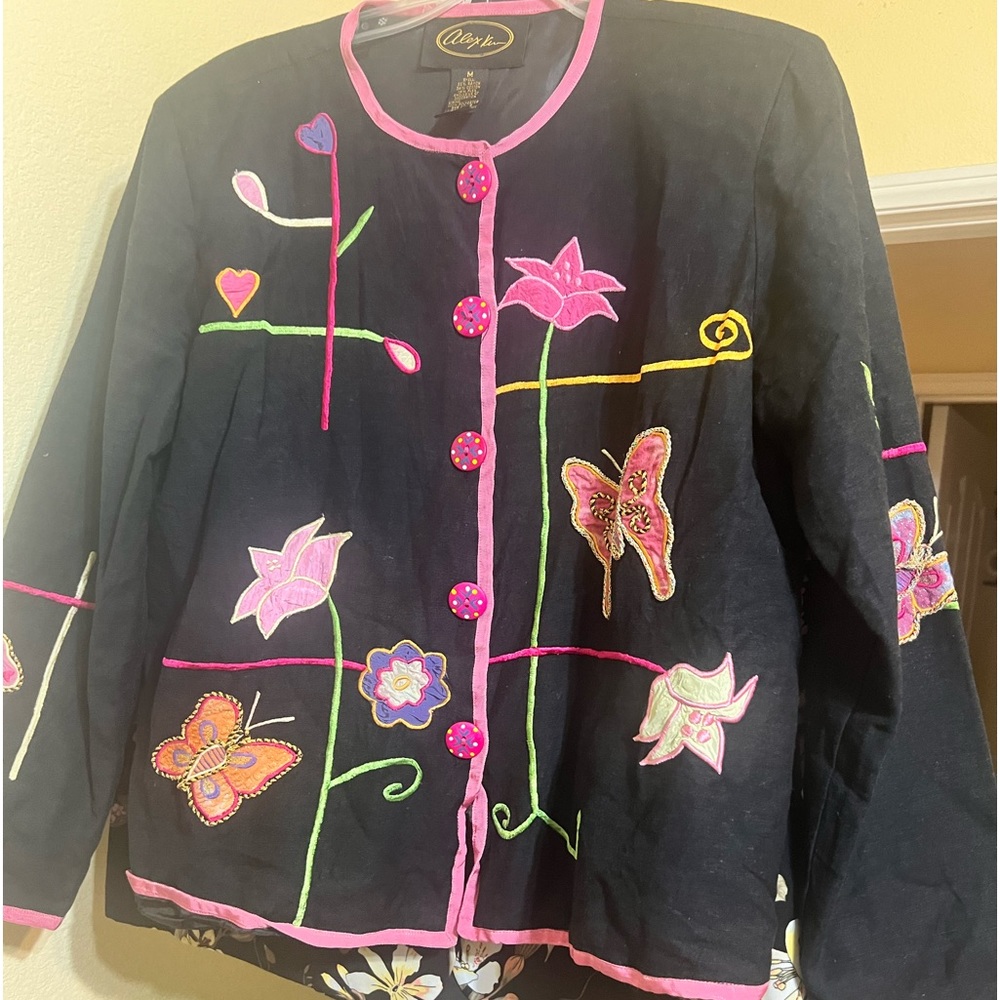 Alex Kim Jacket Size Medium P2P 20 With Butterfly And Flower Designs